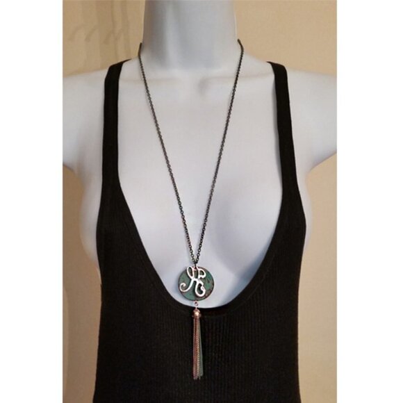 Nwt icon cellection initial letter H multi tone long tassel fringe necklace - Picture 2 of 4